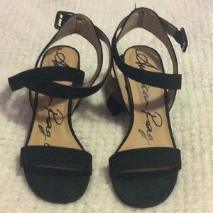 American rag cié thick short bottom heel